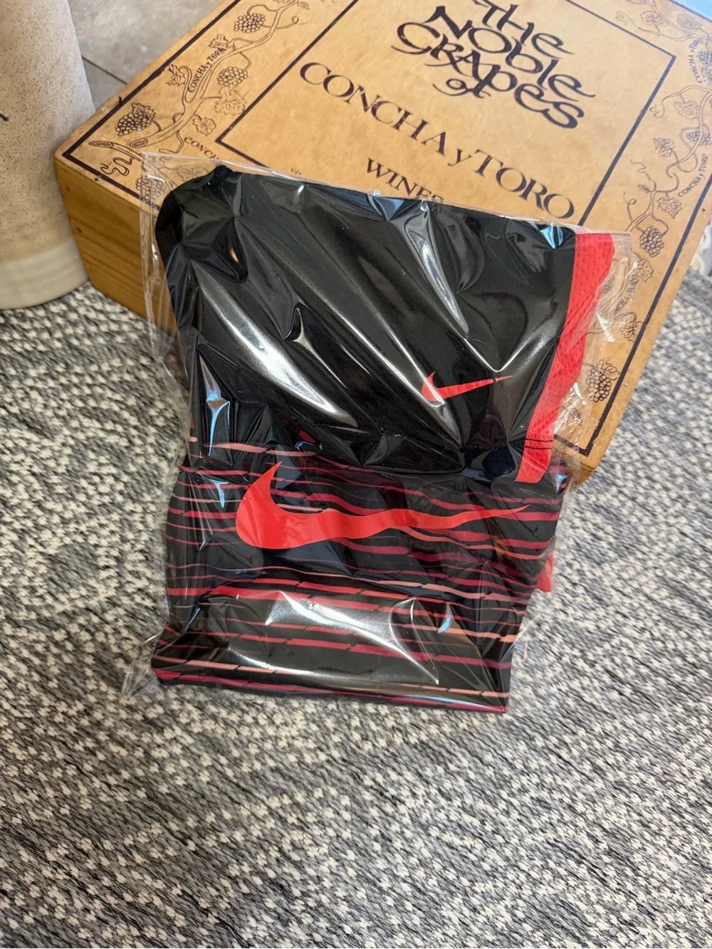 Nike 18 Month Boys Athletic Shorts & Shirt Set Black Red Athletic Matching Set